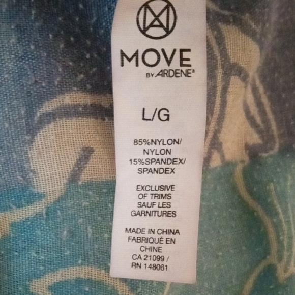 Black Sports Bra - Picture 5 of 6